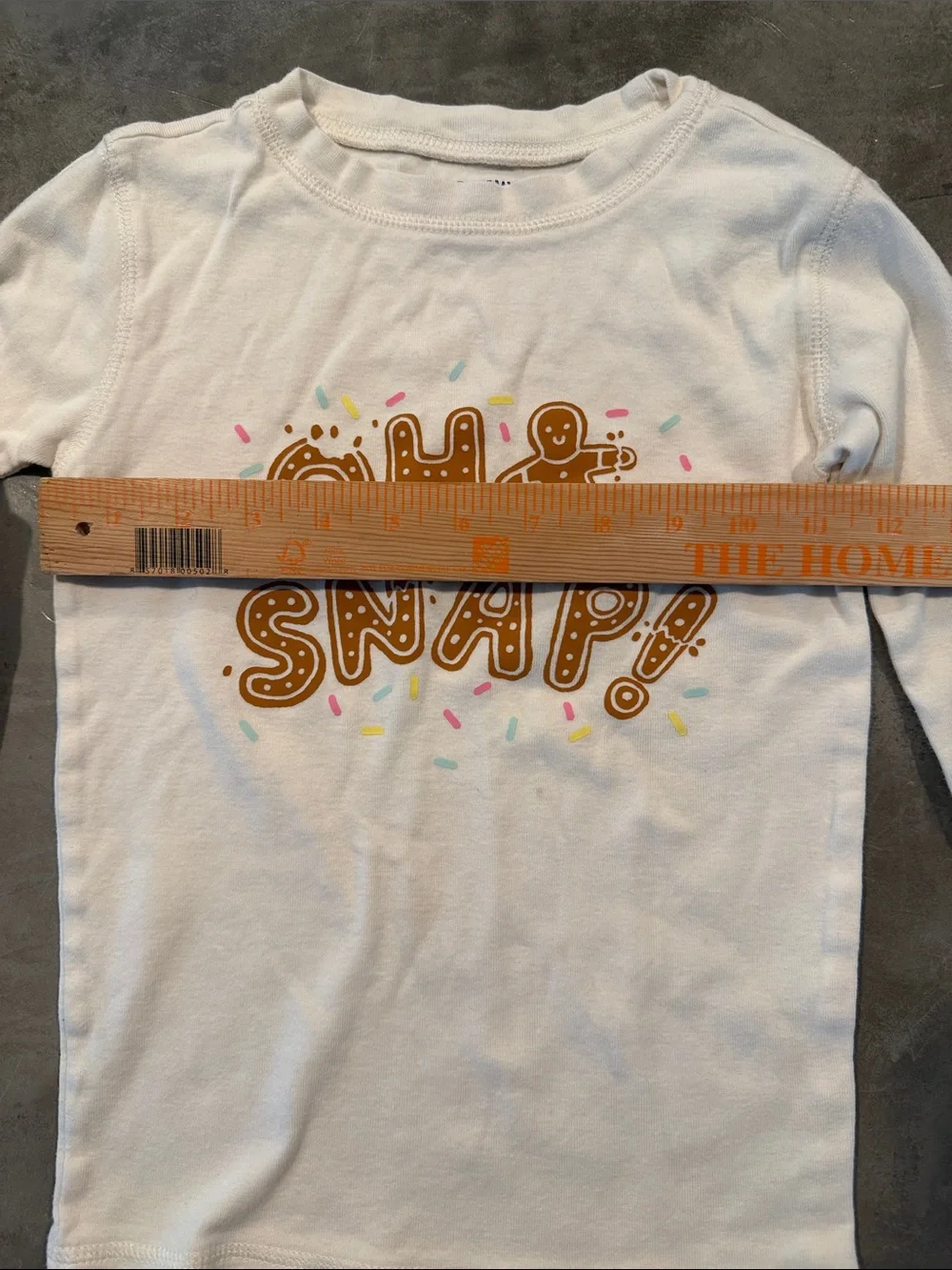 Old Navy Pink & White Gingerbread 